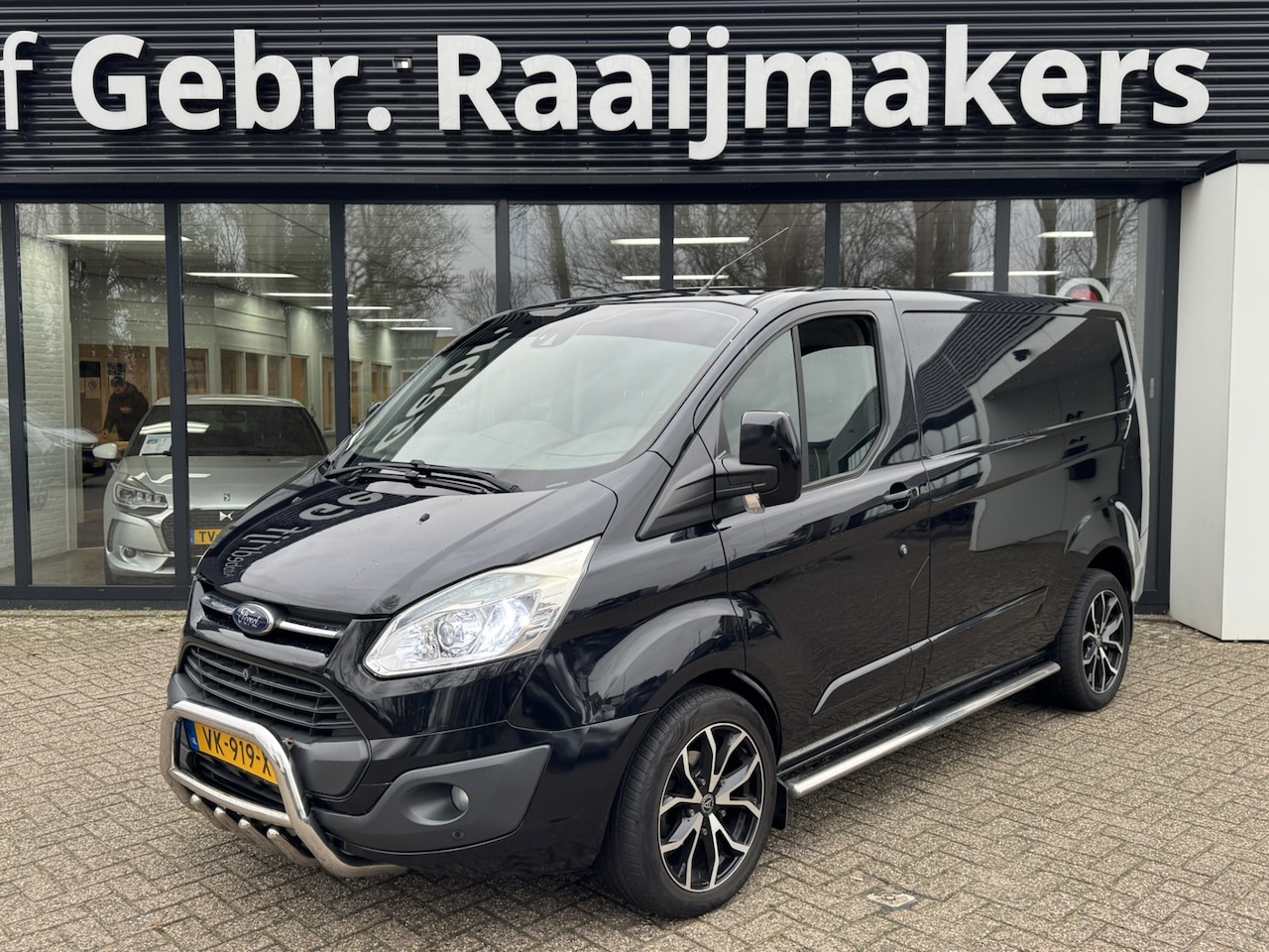 Ford Transit Custom - 270 2.2 TDCI L1H1 Champions Edition*Navigatie*Camera* - AutoWereld.nl