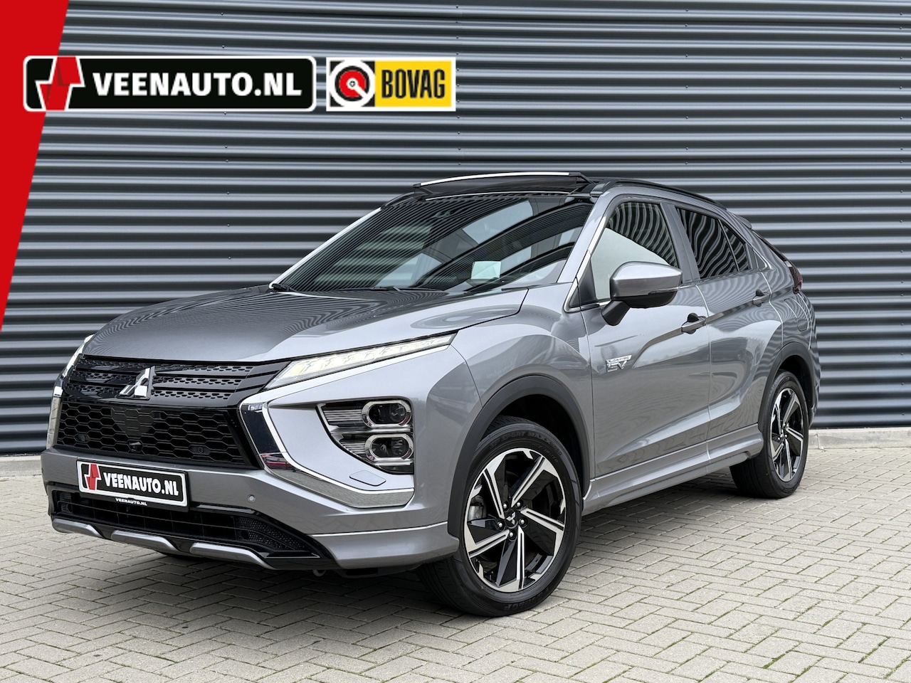 Mitsubishi Eclipse Cross - 2.4 PHEV Pano/leder/360 cam - AutoWereld.nl
