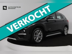 BMW X1 - XDrive20i High Executive (PANORAMADAK, TREKHAAK, STOELVERWARMING, ACHTERUITRIJCAMERA, HEAD