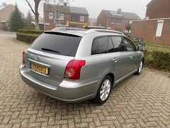 Toyota Avensis Wagon - 1.8 VVTi Linea Luna ( OPEN ALLEN OP AFSPRAAK