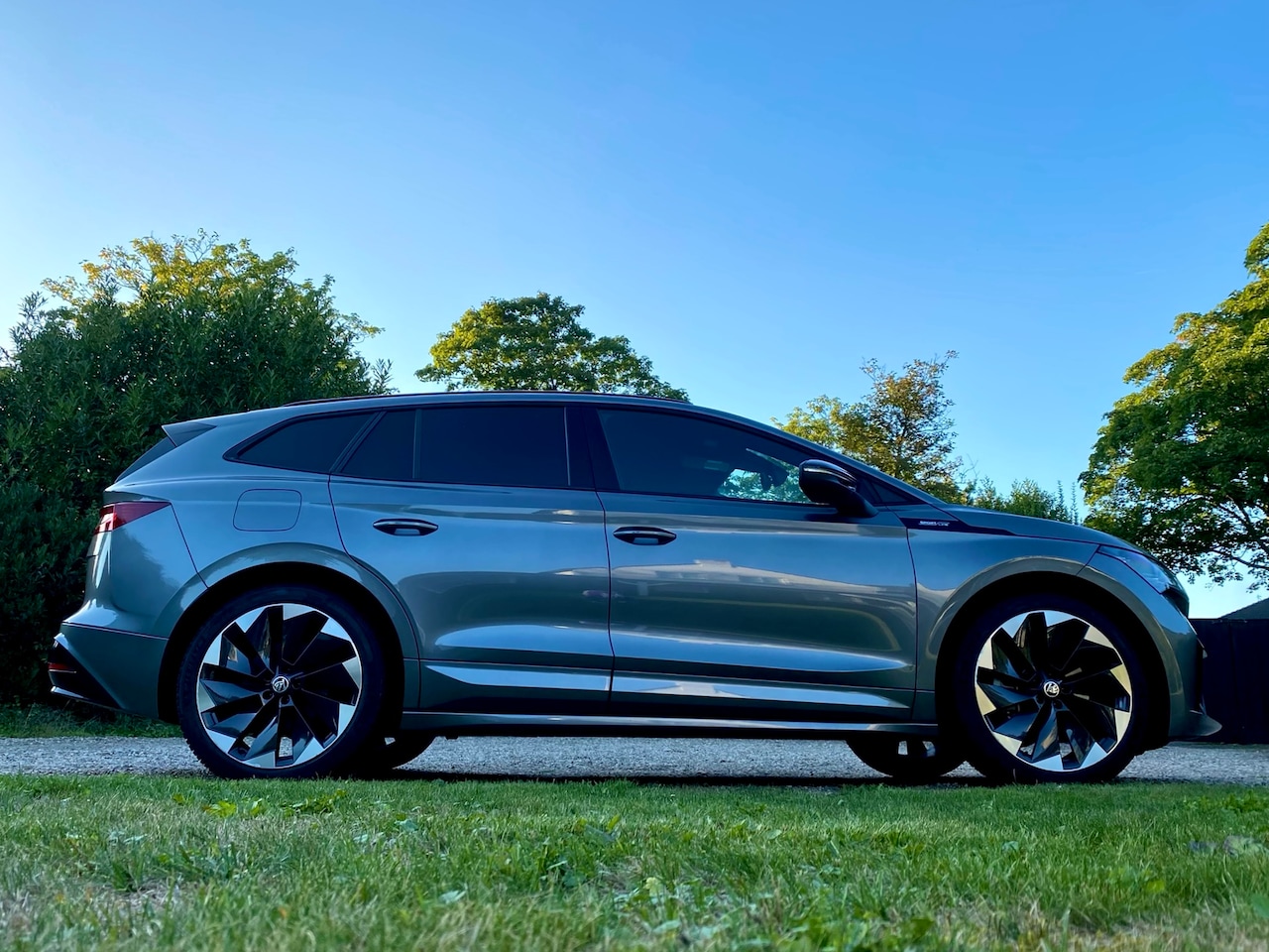 Skoda Enyaq iV - 80 Sportline SportLine | 21 inch | Alcantara | nieuwstaat! - AutoWereld.nl