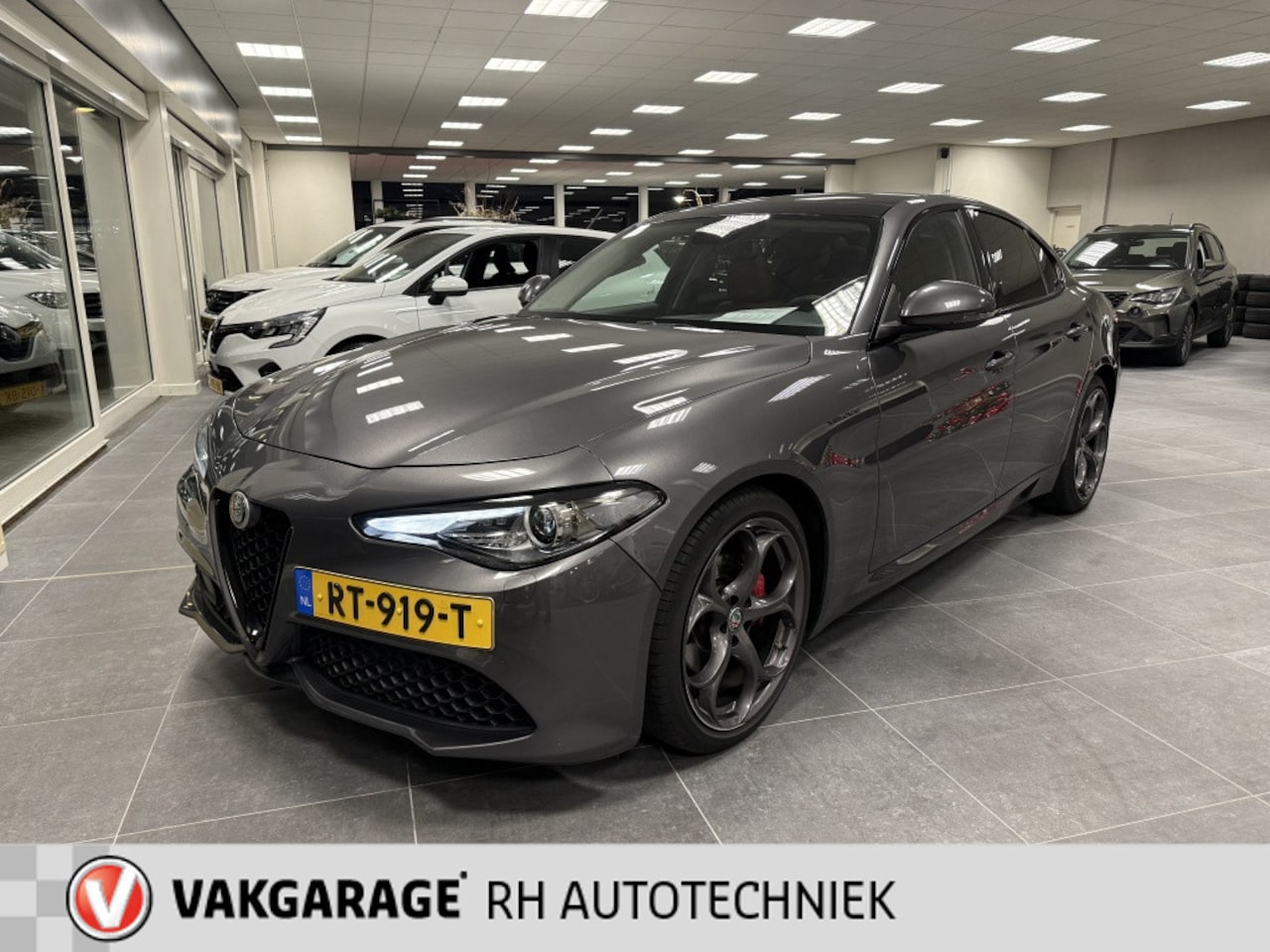 Alfa Romeo Giulia - 2.0T Super 2.0T Super - AutoWereld.nl