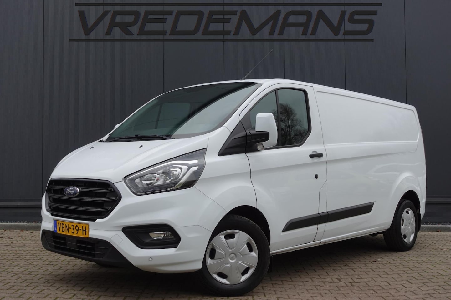 Ford Transit Custom - 320 2.0 TDCI L2H1 Trend 320 2.0 TDCI L2H1 Trend - AutoWereld.nl