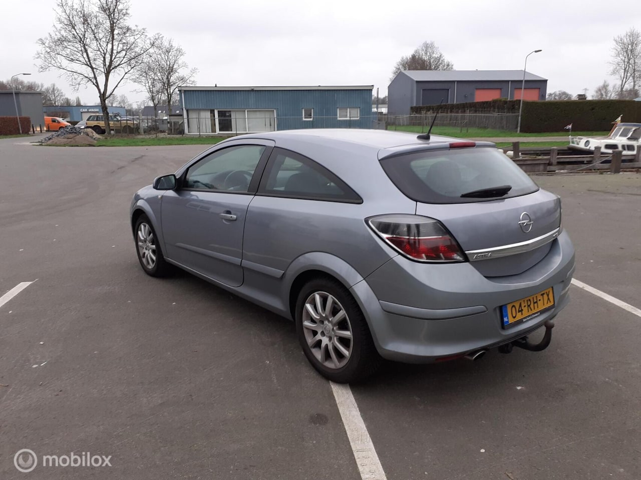 Opel Astra GTC - 1.6 Edition lm wielen airco el ramen