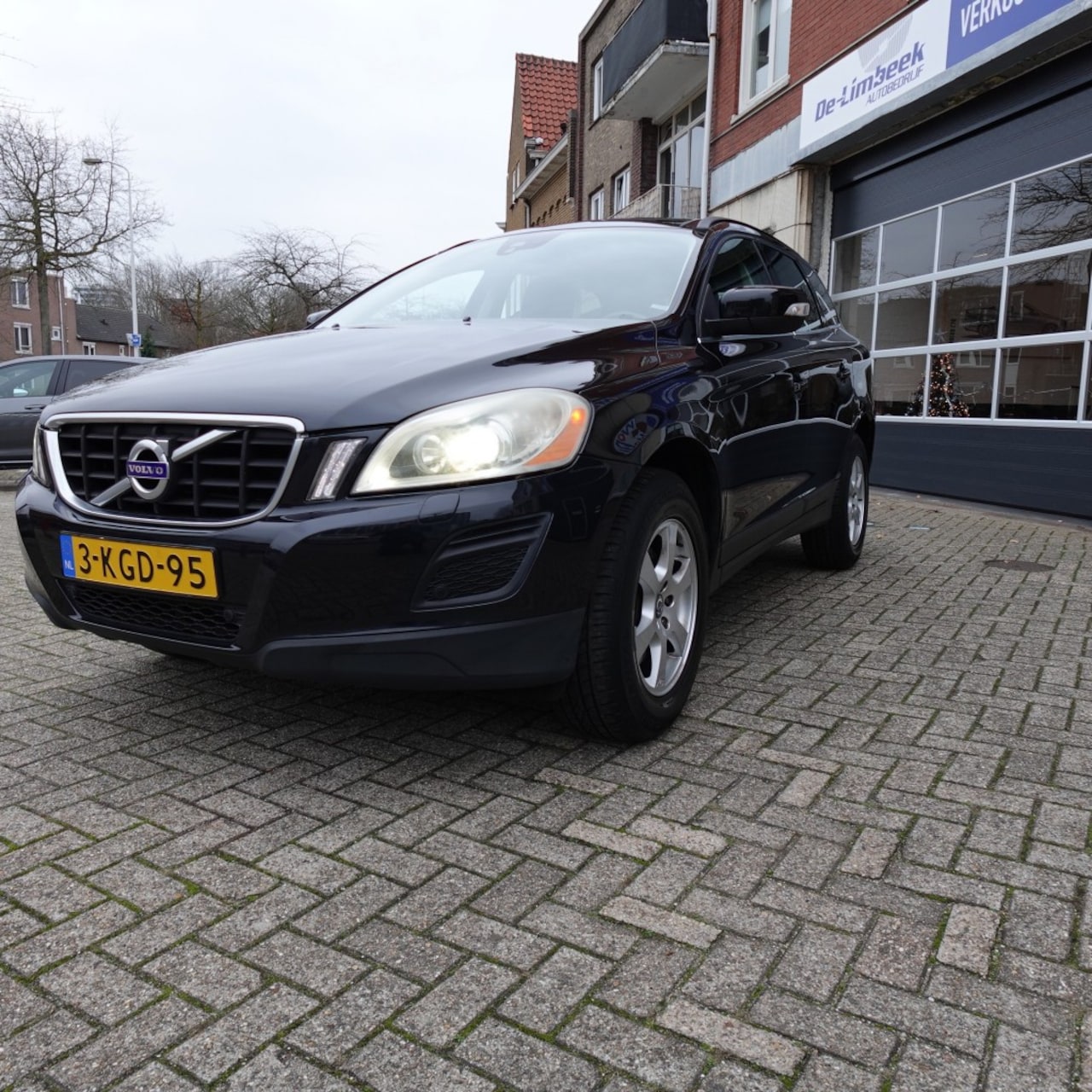 Volvo XC60 - 2.0 T5 MOMENTUM AUTOMAAT - AutoWereld.nl