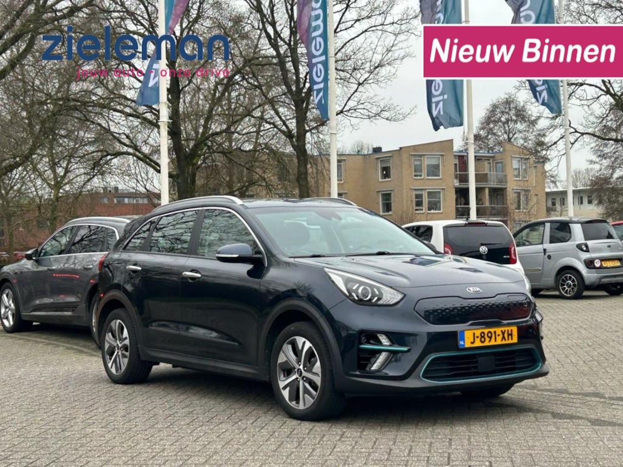 Kia Niro - E-Niro DynamicLine 64 kWh Fase 3  - Carplay, Navi, Camera, Cruise, Stoelverw. - AutoWereld.nl