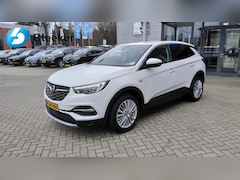 Opel Grandland X - 1.2 T 131 pk Innovation Airco Carplay Stoel Stuur Voorruit verwarmd Cruise