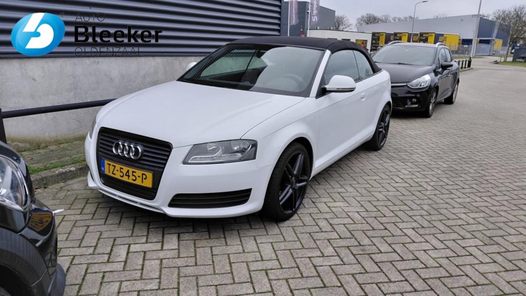 Audi A3 - 1.6 Ambition Distr Riem VV Carplay Stoelverwarming Airco DAB PDC - AutoWereld.nl
