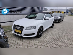 Audi A3 - 1.6 Ambition Distr Riem VV Carplay Stoelverwarming Airco DAB PDC