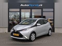 Toyota Aygo - 1.0 VVT-i X-Play 5drs. LIM, Airco, Carplay, Camera, LIM
