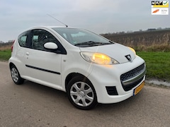 Peugeot 107 - 1.0-12V Sublime / airco nap