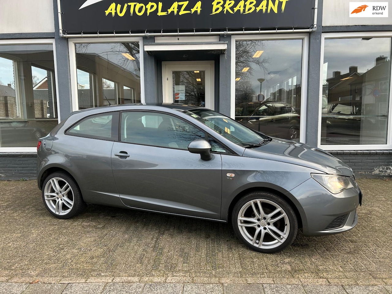 SEAT Ibiza - 1.2 TSI / CLIMAT/ CRUISE/ 17 INCH/ USB/ PDC - AutoWereld.nl