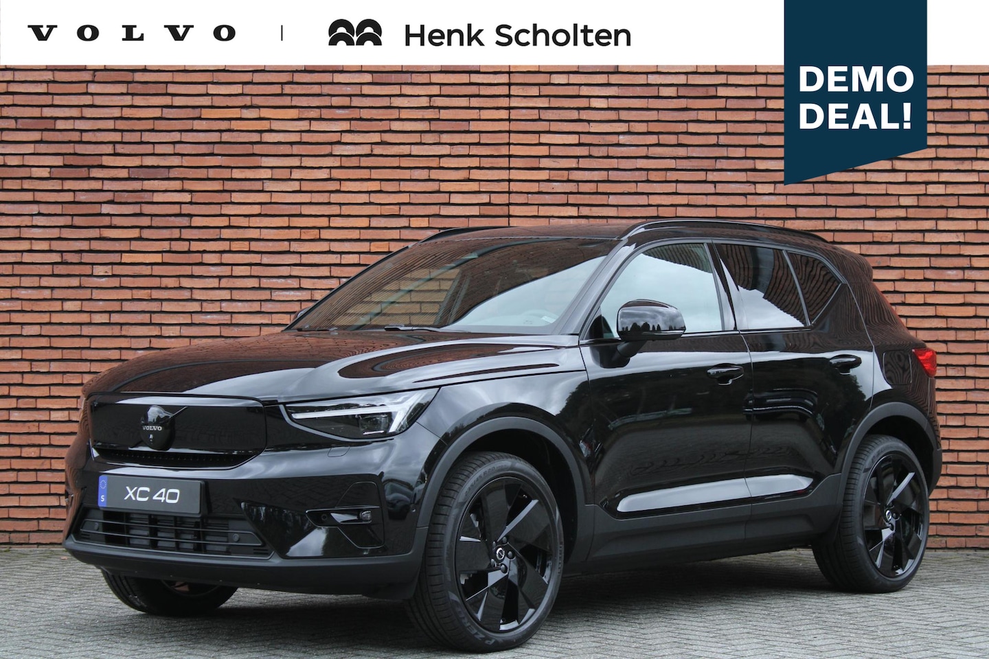 Volvo EX40 - Single Motor Extended Range Ultra Black Ed. | 360 graden camera | Apple carplay/ android a - AutoWereld.nl