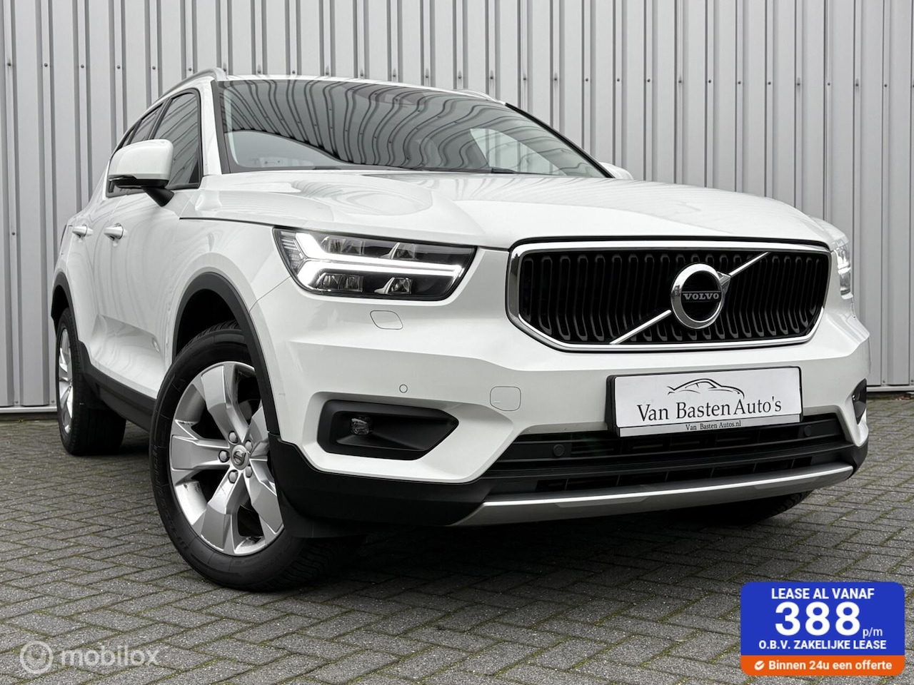 Volvo XC40 - 1.5 T2 Momentum | Aut | BLIS | CarPlay | Camera | LED | Dealer Onderhouden | Volledige His - AutoWereld.nl