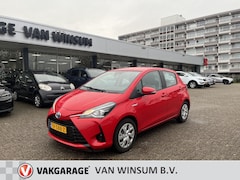Toyota Yaris - 1.5 Hybrid Active Cruise Acamera Klima Nap