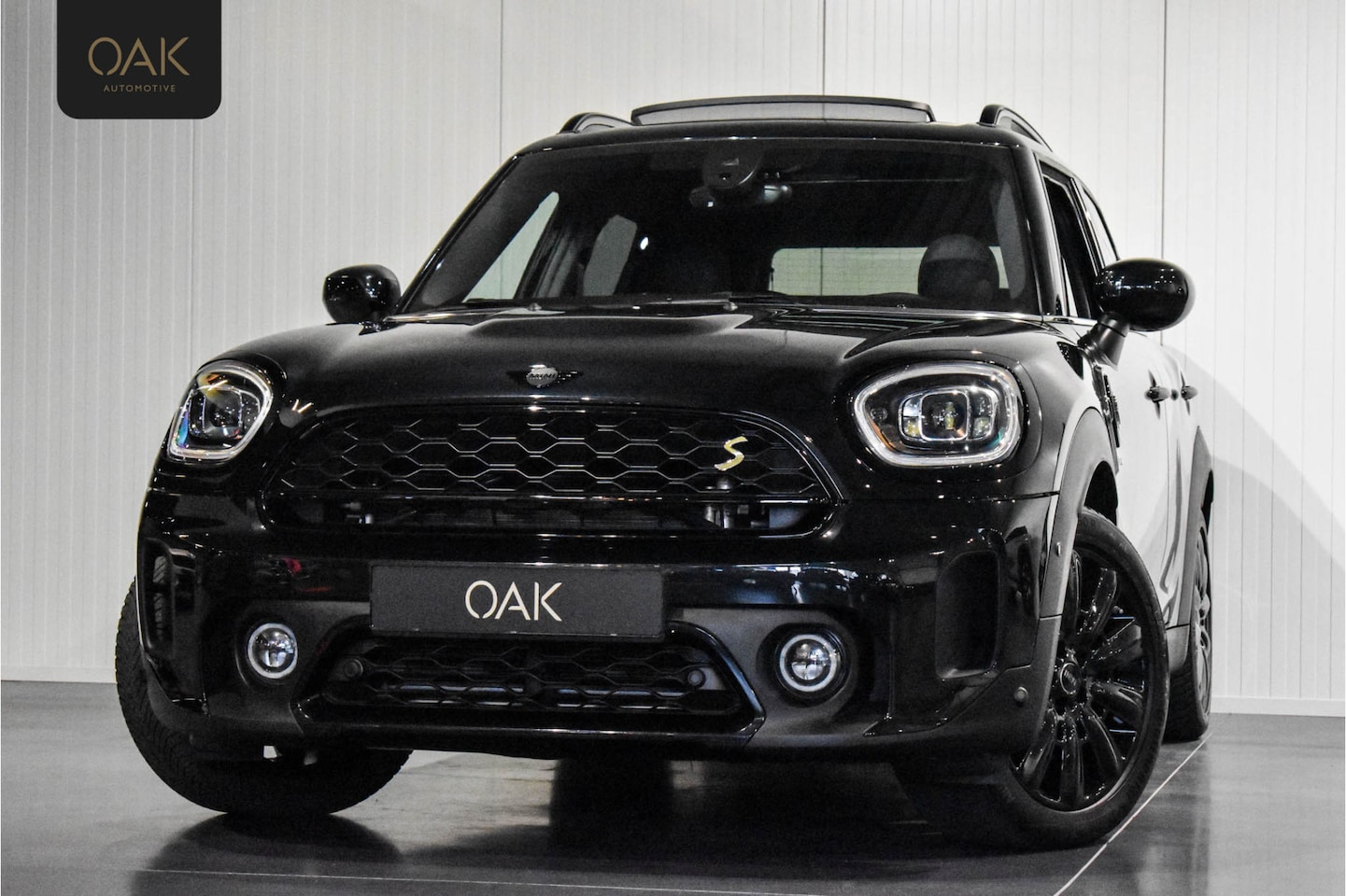 MINI Countryman - Cooper SE Hybrid ALL4 Aut. | Navi | Panorama | Lounge Leder | Memory | H&K | Head-Up | 18" - AutoWereld.nl