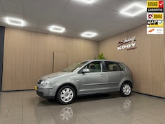 Volkswagen Polo - 1.4-16V Athene * Automaat / 85.928 km + NAP / Airco / 5 Deurs