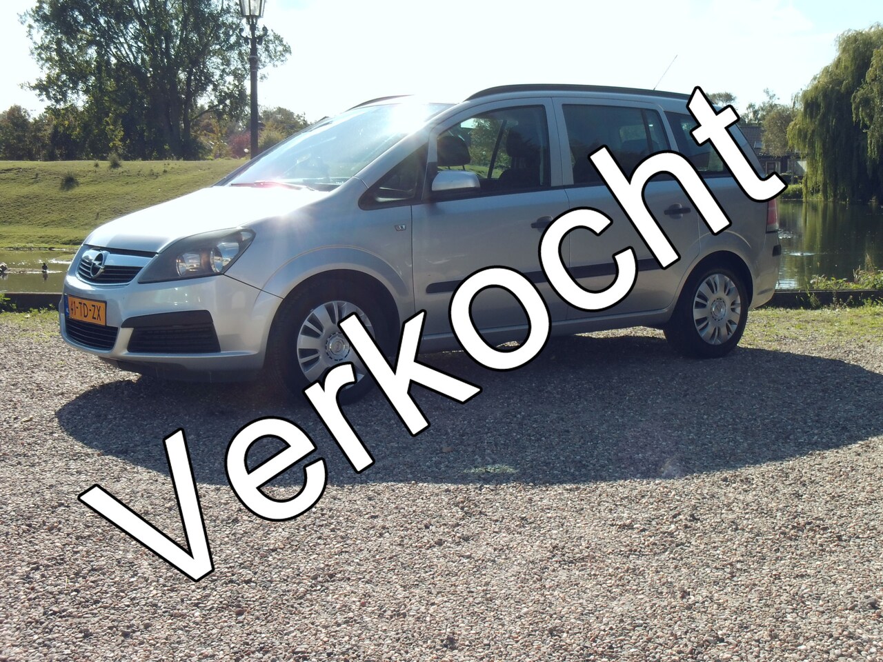Opel Zafira - 1.8 Business - Airco - 7 Persoons Tweede kerstdag open van 10:00- tot 15:00 uur - AutoWereld.nl
