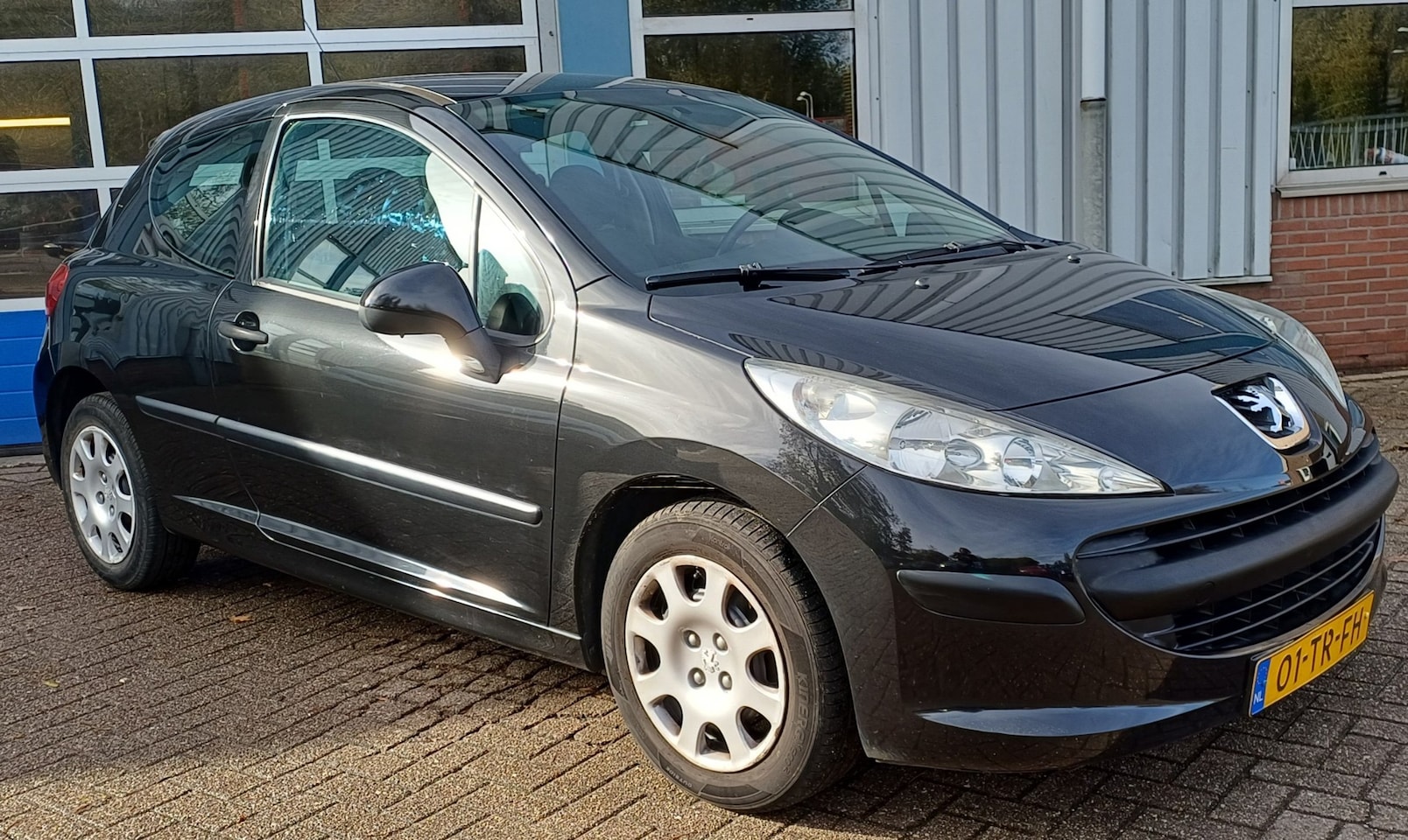 Peugeot 207 - 1.4-16V XR 1.4-16V XR - AutoWereld.nl