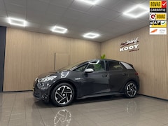 Volkswagen ID.3 - First 58 kWh * 1e Eig / Carplay / ACC / Navigatie / 19" LM Velgen / NL Auto