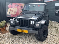 Jeep Wrangler - -Black Rugged Ridge Edition