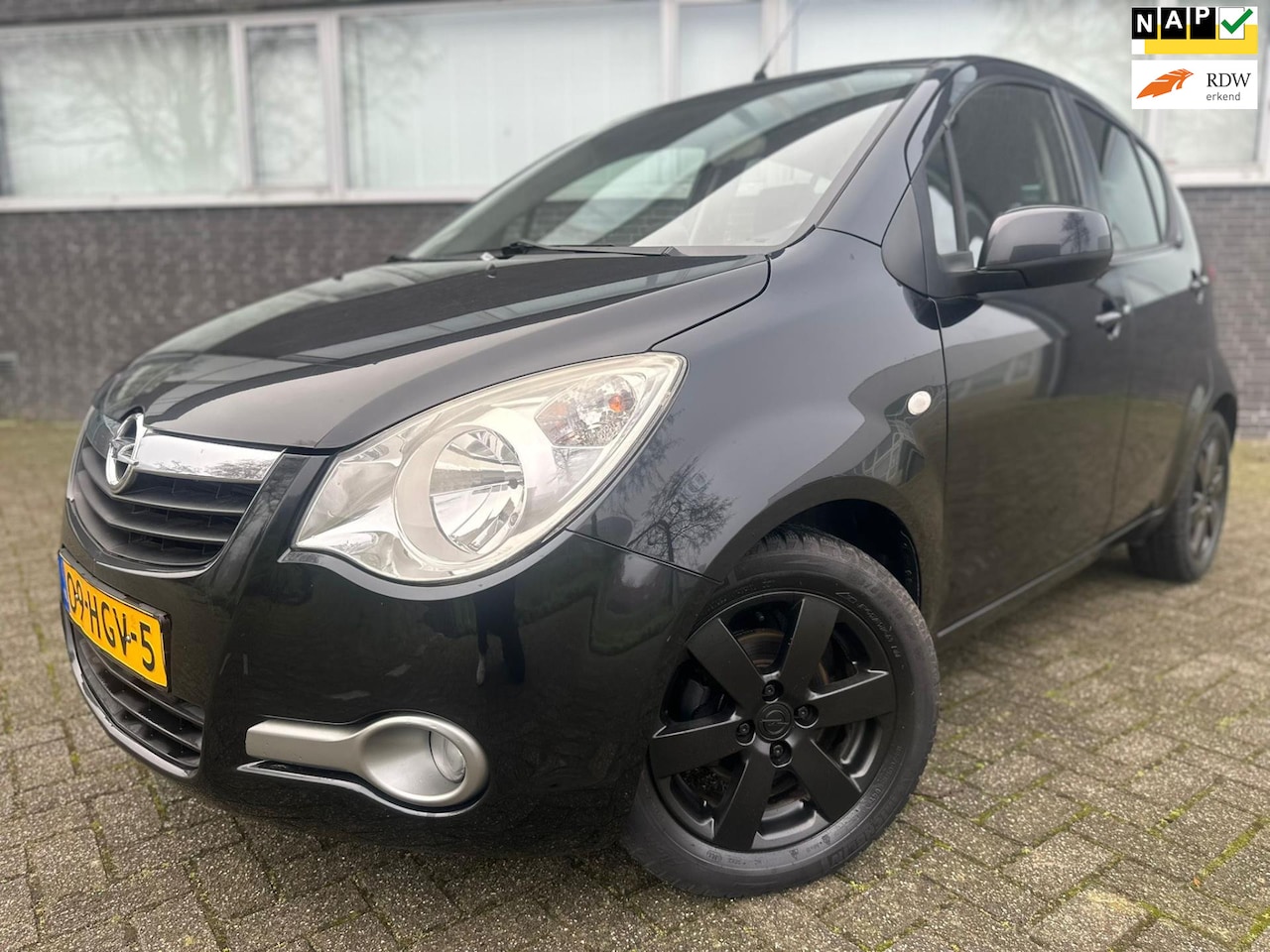Opel Agila - 1.0 12V 2008 Zwart NW Koppeling+ONDRHD / 1JR APK - AutoWereld.nl