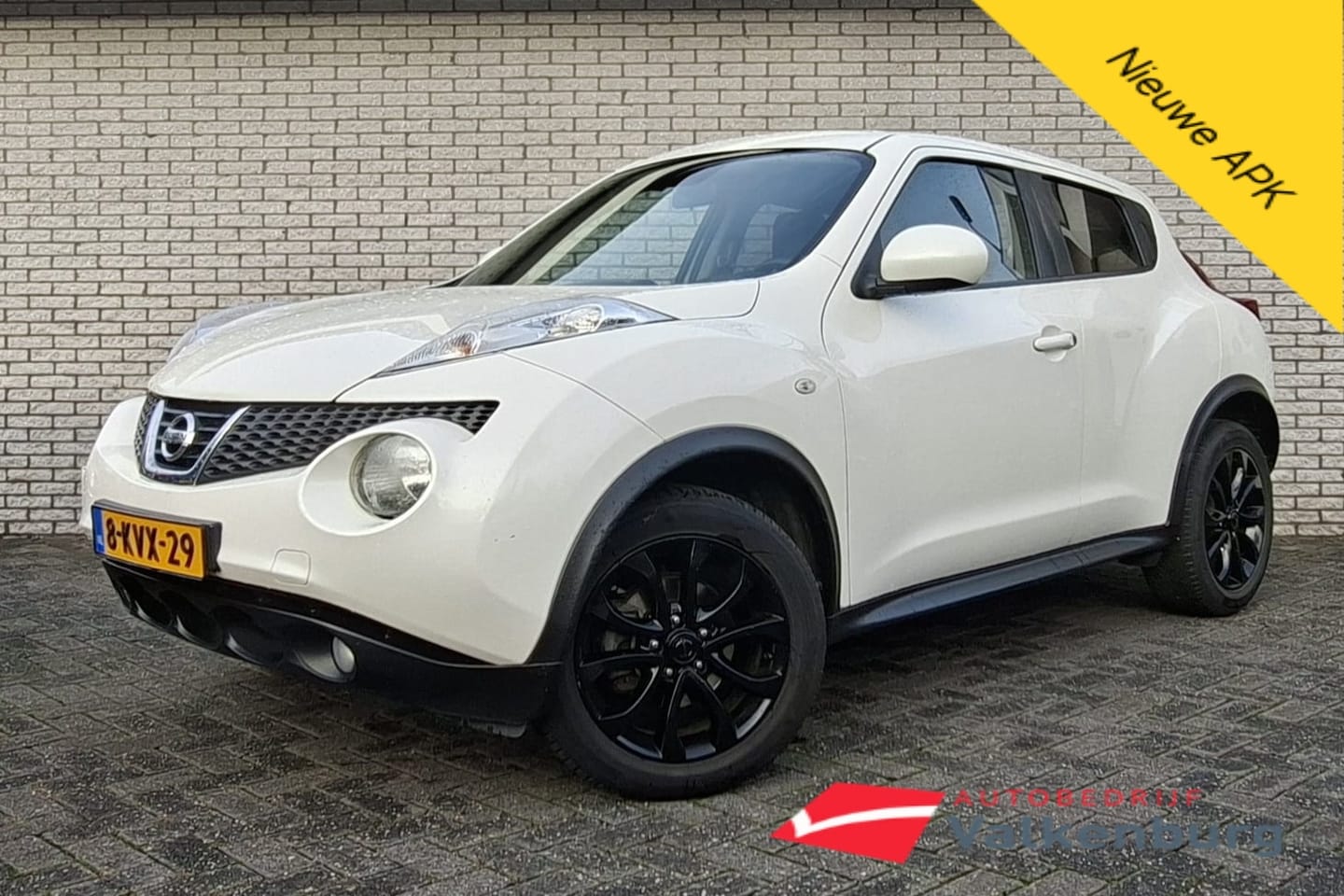 Nissan Juke - 1.6 Acenta | Cruise | LMV 17'' | Bluetooth - AutoWereld.nl