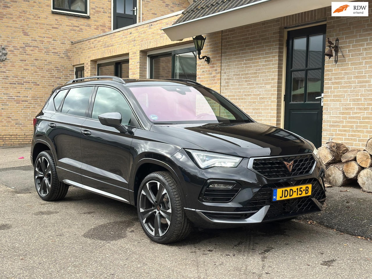 CUPRA Ateca - 1.5 TSI ACT DSG | 360 CAM | CARPLAY | KEYLESS - AutoWereld.nl