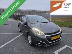 Peugeot 208 - 1.2 PureTech 2016 Airco/RIEM VV/NAVI/APK04-26