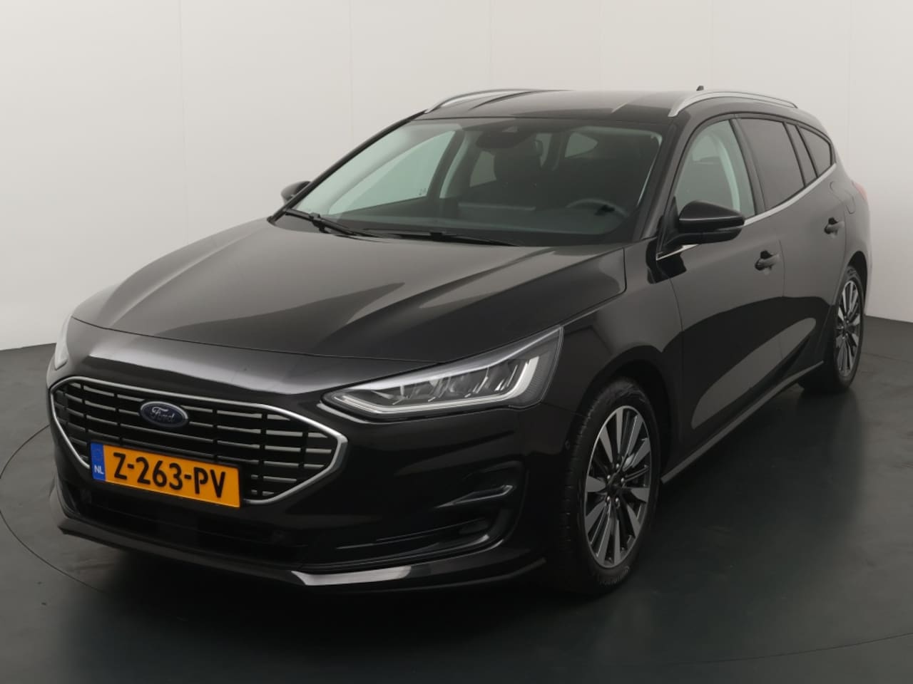 Ford Focus Wagon - 1.0 EBH Titanium X - AutoWereld.nl