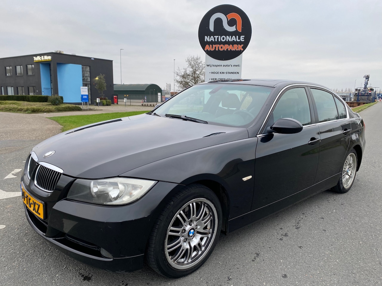 BMW 3-serie - 2006 * 320d High Executive * SEDAN * APK - AutoWereld.nl