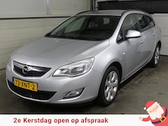 Opel Astra Sports Tourer - 1.4 Cosmo - Navigatie
