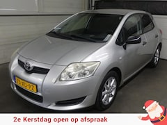 Toyota Auris - 1.6-16V Terra - Airco - 5 deurs - APK 2027