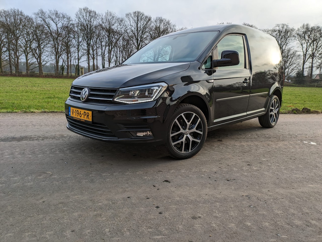 Volkswagen Caddy - 2.0 TDI L1H1 BMT Highline - AutoWereld.nl