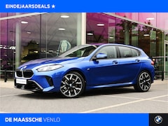 BMW 1-serie - 120 M Sport Automaat / Sportstoelen / Achteruitrijcamera / M Adaptief onderstel / Adaptiev