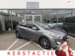 Hyundai i30 - 1.4 i-Drive AIRCO | ELEKTRISCHE RAMEN | DEALER ONDERHOUDEN | APK |