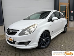 Opel Corsa - 1.4-16V OPC-Line 90pk AircoCruiseVelgenBluetooth