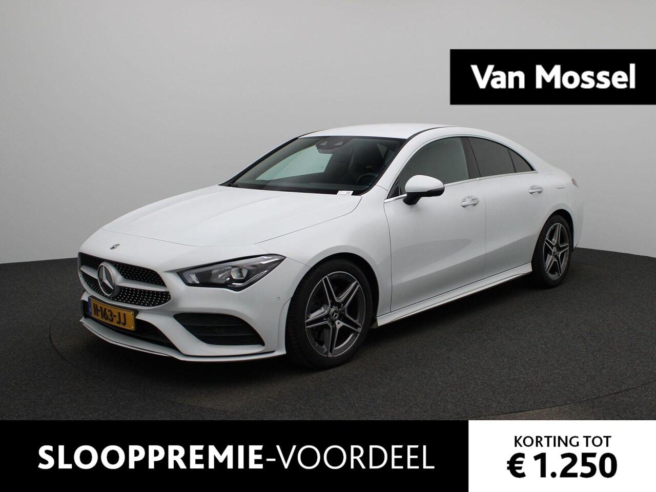 Mercedes-Benz CLA-Klasse - 200 Business Solution AMG AUTOMAAT | Sfeerverlichting | Camera | Stoelverwarming | Navigat - AutoWereld.nl