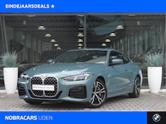 BMW 4-serie Coupé - 430i xDrive M Sport Automaat / Schuif-kanteldak / Achteruitrijcamera / Stoelverwarming / M