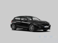 BMW 1-serie - 118i M-Sport Pro NAP|Pano|Kuipstoel|Stuurvw|19inch