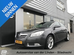 Opel Insignia - 1.6 T Edition 180pk