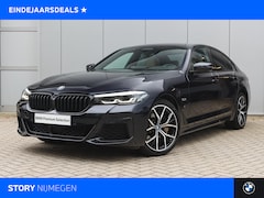 BMW 5-serie - 530e High Executive M Sport Automaat / Trekhaak / Sportstoelen / Achteruitrijcamera / Acti