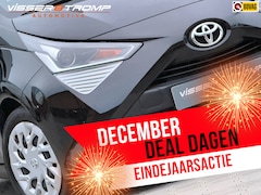 Toyota Aygo - 1.0 VVT-i X-Pblay - Black Sand Pearl - Camera/Carplay - Aygo Aktie x6 v.a. €8.995