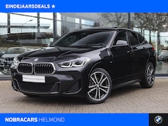 BMW X2 - sDrive18i M Sport Automaat / Panoramadak / Sportstoelen / Achteruitrijcamera / M Sportonde