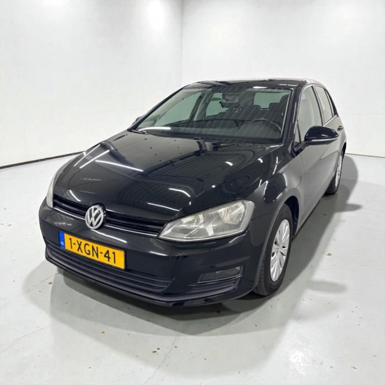 Volkswagen Golf - 1.6 TDI BlueMotion 1e eigenaar dealer onderhouden - AutoWereld.nl