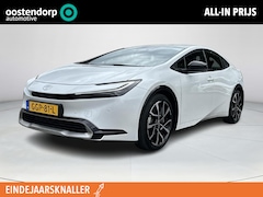 Toyota Prius - 2.0 Plug-in Executive | Carplay | 19 inch LM-velgen | Dode hoek waarschuwing | Parkeersens