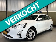 Ford Focus Wagon - 1.0 ECOBOOST I TREKHAAK I WINTERPACK I CARPLAY I ORIG.NL I LED I NAP I 2E EIG I BTW I AIRC