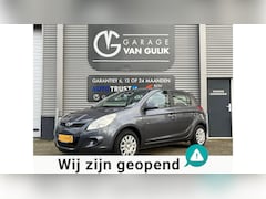 Hyundai i20 - 1.2i 78PK i-Catcher 5 deuren Airco, Isofix, AUX, APKtot19.09.2026, RadioCdSpeler, Stuurbek