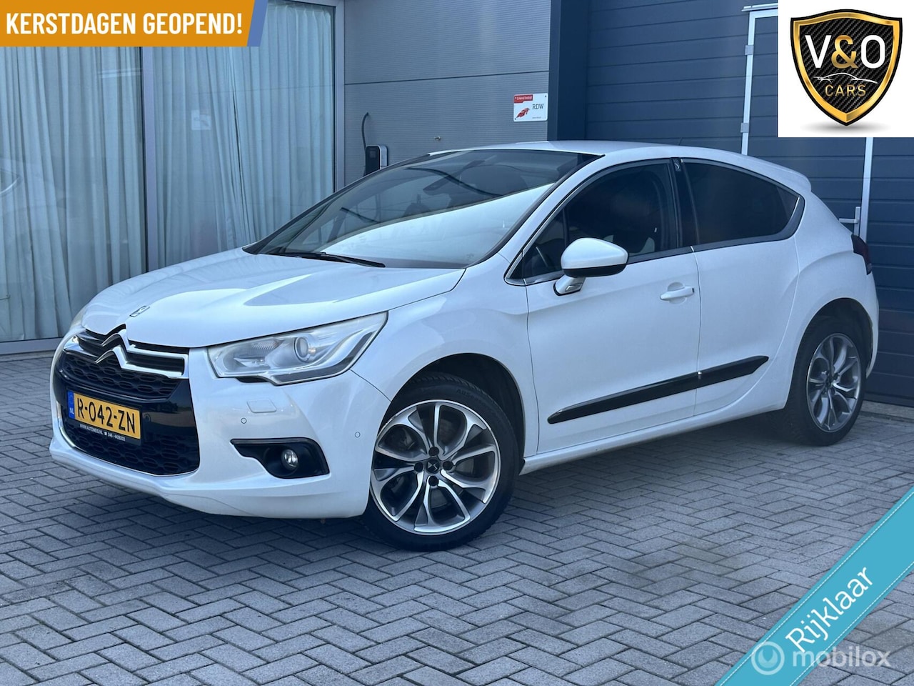 Citroën DS4 - 1.6 THP Sport Chic 1.6 THP Sport Chic - AutoWereld.nl