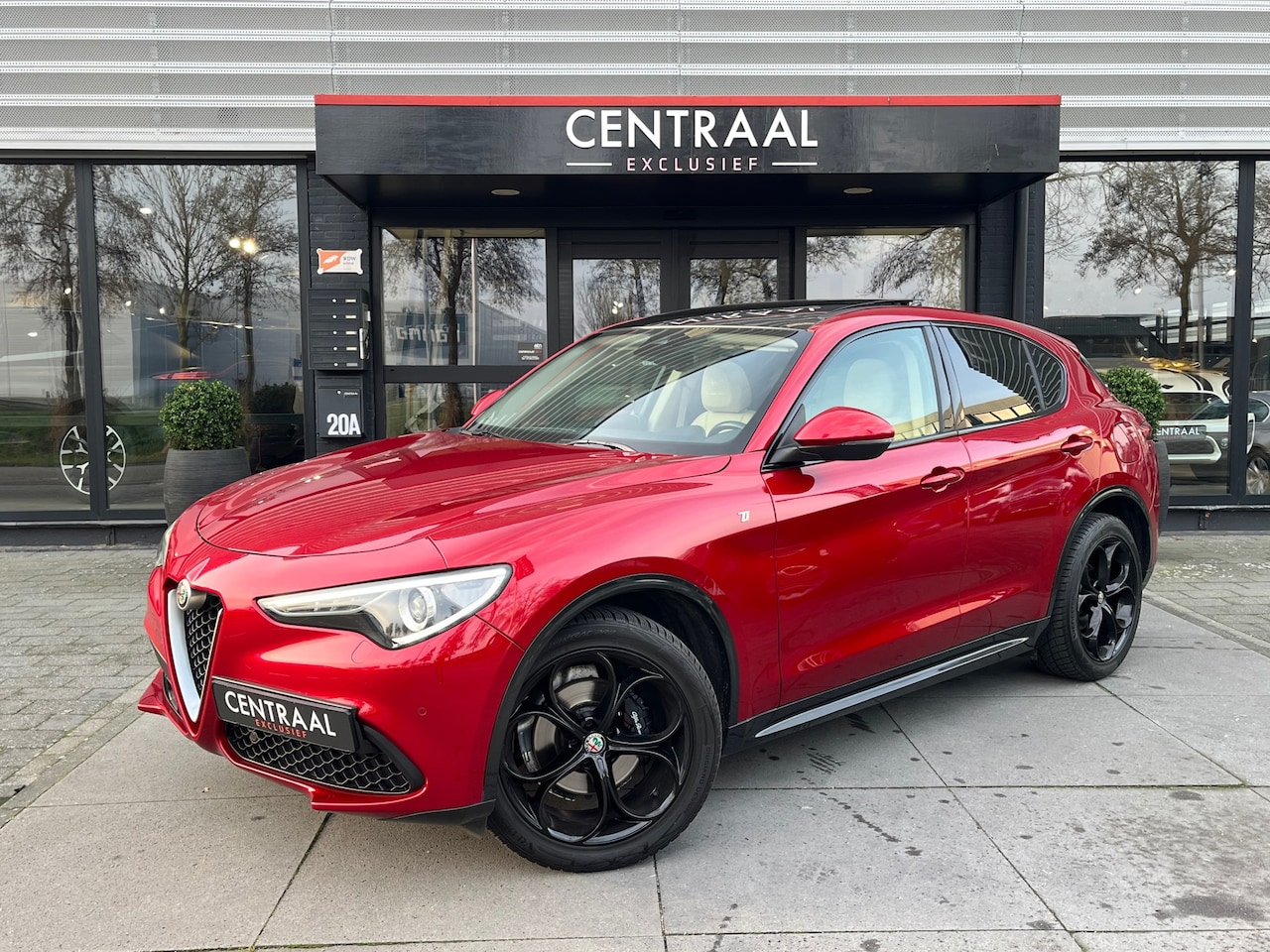 Alfa Romeo Stelvio - 2.2 JTD AWD Veloce Ti|Pano|Harman/Kardon|Memory|Camera|ACC|Carplay|Leder|Stoelverwarming|2 - AutoWereld.nl